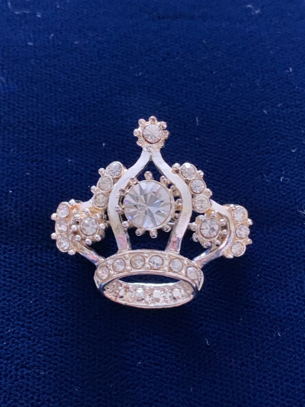 Rhinestone Crown Pin Brooch - Silver Tone with Rhinestone Crystals